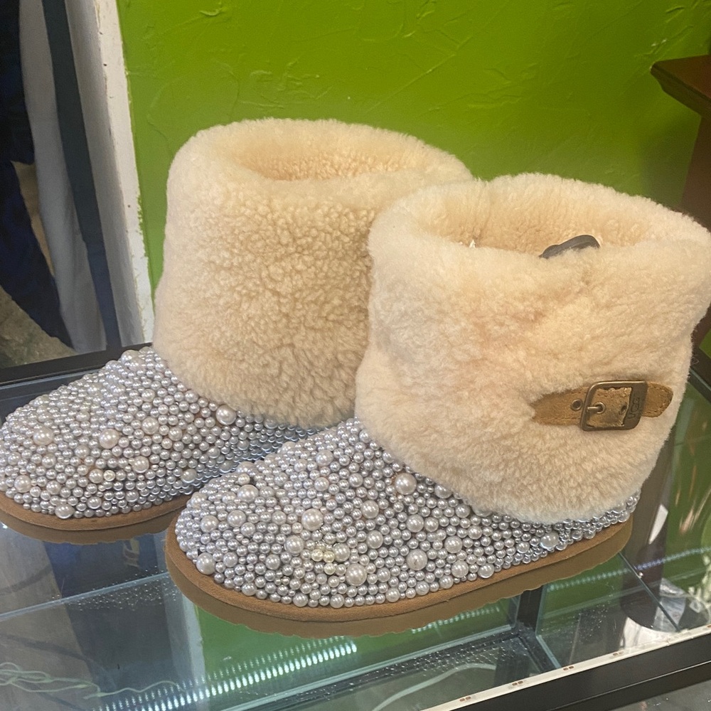 Pearl Embellished Shearling Boots